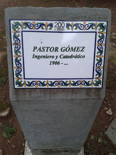 Homenaje Pastor Gómez