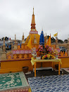 Taht Luang - Lao Stupa